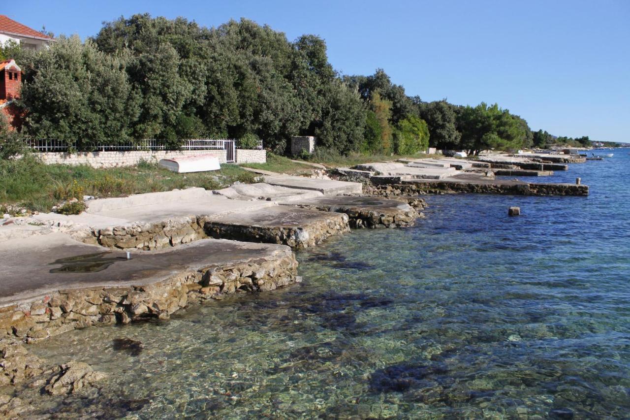 Family Friendly Seaside Apartments Kozino, Zadar - 5756 เพทรอซาเน ภายนอก รูปภาพ